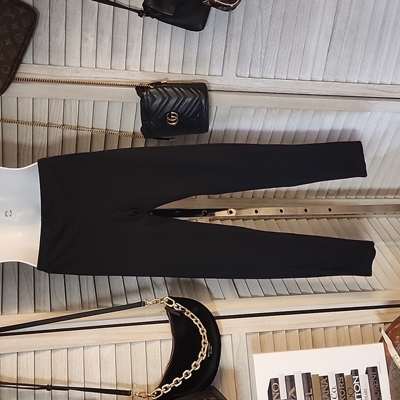 Perfect Leggings brand destruction style black leggings - Picture 10 of 10